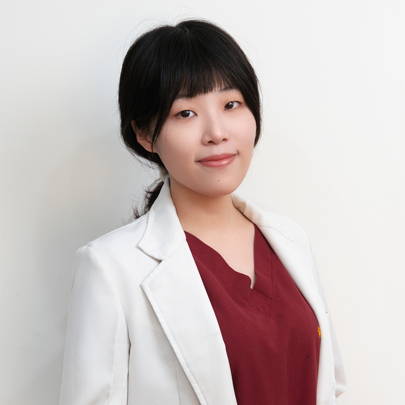 黃鈺瑄 <small>獸醫師</small>